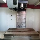 新瑞V55立式加工中心 工作台尺寸:1300x550mm 三.